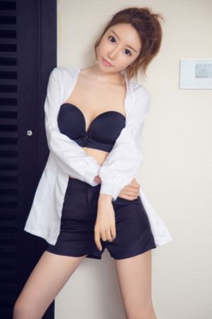歐美女王發言系列_DVD免費觀看視頻