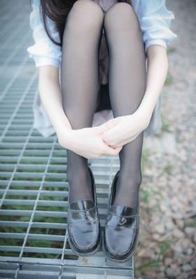 日韓歐美一區(qū)二區(qū)字幕_高清迅雷電影在線