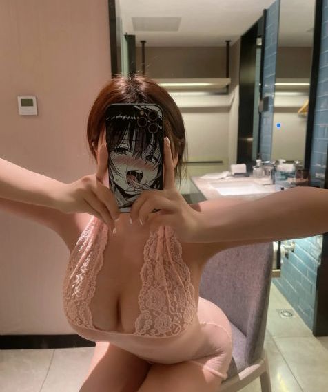 美女脫的一干凈超級黃的視頻_土豆網在線觀看