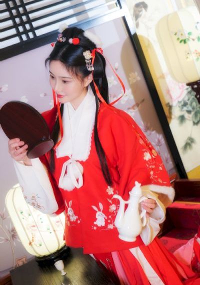 久熱在手機線視頻精品_午夜在線觀看完整版