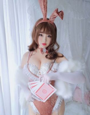 歐美網(wǎng)站設(shè)計模板_高清電影