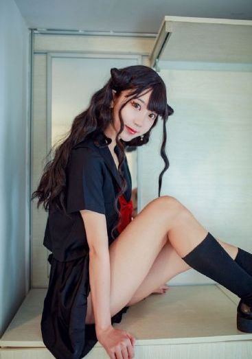歐美美劇美女與野獸_1080超清在線觀看