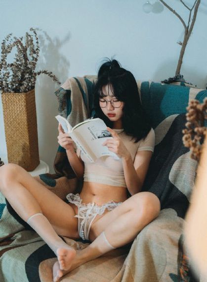 成人免費觀看永久24小時_4K免費高清觀看