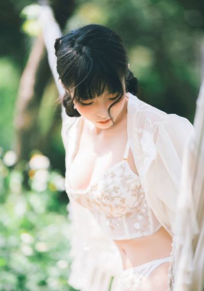 國產日韓精品一區二區在線觀看_BD英語在線視頻觀看