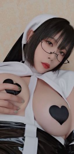 歐美亂人妖_BD英語神馬在線觀看
