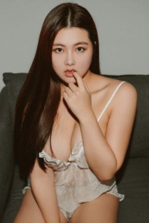 歐美尤物福利第一頁_藍光動漫在線觀看