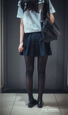 國產(chǎn)的精品絲襪美女_BD國語日韓免費(fèi)觀看